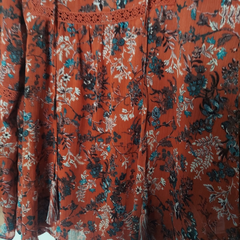 KNOX ROSE BLOUSE. LARGE - Picture 5 of 12